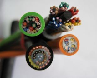 柔性拖链电缆 工业自动化中的控制与连接核心